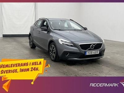Grå Begagnad 2018 Volvo V40 CC Momentum Kombi | 194 900 kr (Marknadspris)
