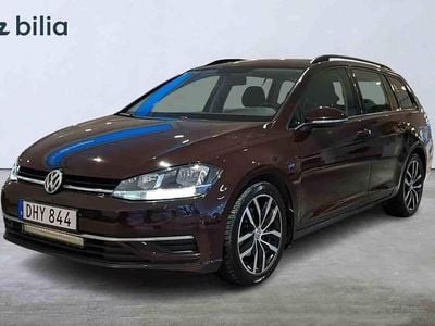 Begagnad VW Golf VII 2018 Svart Kombi