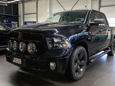 Begagnad Dodge Ram 394 HK (289 kW) 2021 Svart