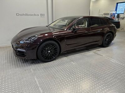 Porsche Panamera 4