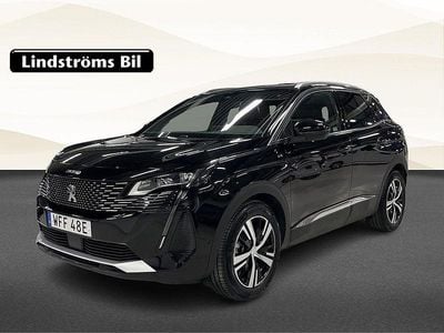 Svart Begagnad 2024 Peugeot 3008 SUV | 259 900 kr (Marknadspris)