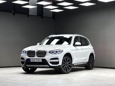 Vit Begagnad 2021 BMW X3 xLine SUV | 379 900 kr