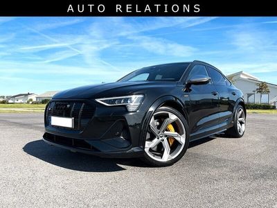 Begagnad Audi e-tron Design 370 kW (504 HK) 2021 Svart mytsvart metallic SUV