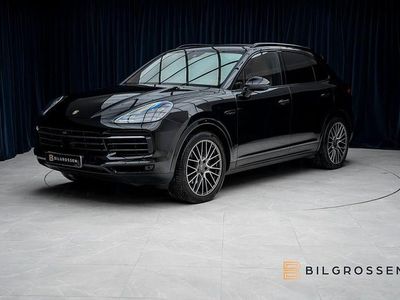 Svart Begagnad 2023 Porsche Cayenne Platinum Edition SUV | 799 900 kr