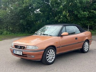 Brons Begagnad 2000 Opel Astra Cab | 18 000 kr