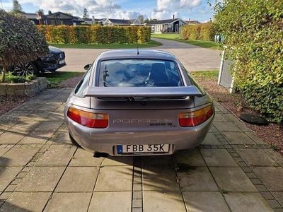 Begagnad 1988 Porsche 928 Sportkupé | 265 000 kr
