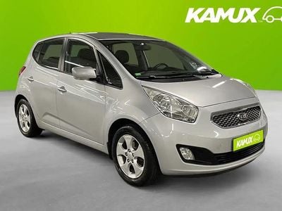 Silver/grå Begagnad 2011 Kia Venga Halvkombi | 69 900 kr (Marknadspris)