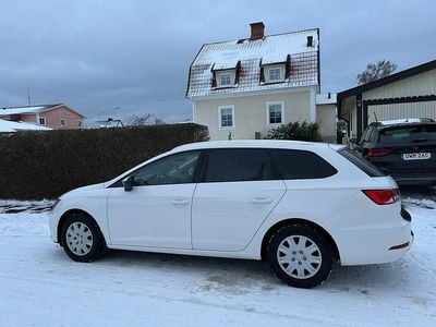 Begagnad Seat Leon ST 110 HK (80 kW) 2017 Kombi