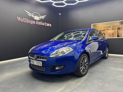 Begagnad Fiat Bravo 120 HK (88 kW) 2010 Blå Halvkombi
