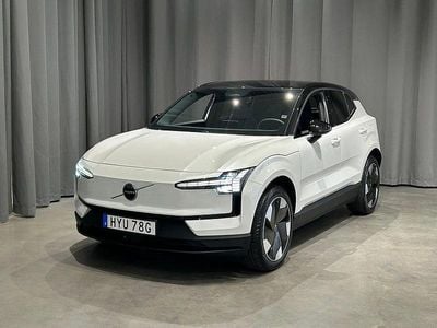 Vit Begagnad 2024 Volvo EX30 Plus SUV | 379 800 kr (Marknadspris)