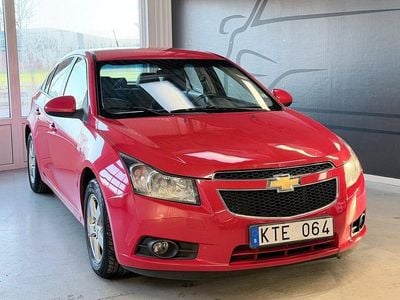 Begagnad Chevrolet Cruze 113 HK (83 kW) 2010 Röd Sedan