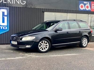 begagnad Volvo V70 D2 Momentum Värmare R-värme ACC Drag Kamrem bytt