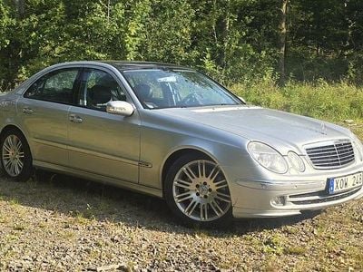 Mercedes E320