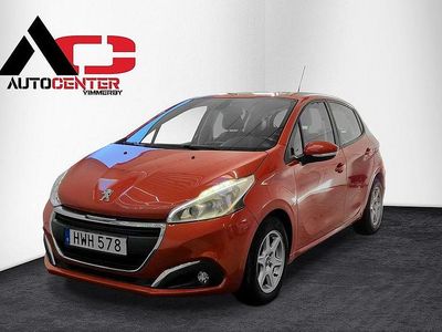 Orange Begagnad 2015 Peugeot 208 Halvkombi | 84 800 kr (Lite dyr)