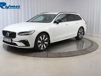 Crystal white metallic Begagnad 2025 Volvo V90 Plus Kombi | 457 900 kr