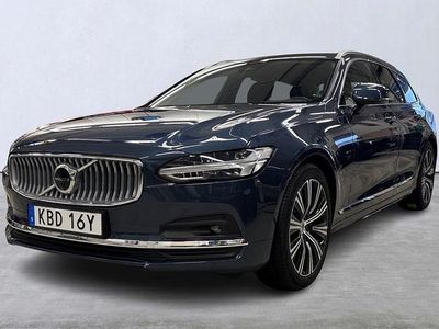 Mörkblå Begagnad 2023 Volvo V90 Plus Kombi | 459 900 kr (Lite dyr)