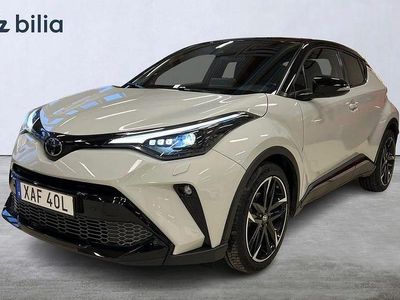 Grå Begagnad 2022 Toyota C-HR Sport SUV | 289 900 kr (Marknadspris)