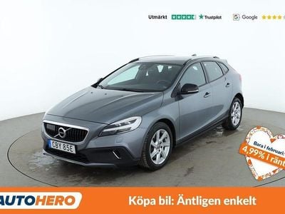 Begagnad Volvo V40 CC Momentum 151 HK (111 kW) 2019 Grå Kombi