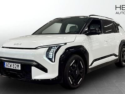 Vit Begagnad 2025 Kia EV3 GT-Line SUV | 499 000 kr (Marknadspris)