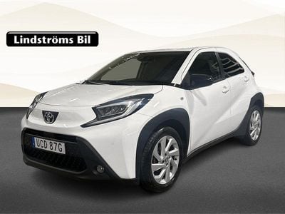 Vit Begagnad 2022 Toyota Aygo X Comfort SUV | 164 900 kr (Marknadspris)