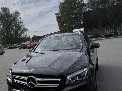Mercedes GLC220