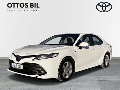 begagnad Toyota Camry Hybrid 2,5 HYBRID S-V-Hjul,1 ägare,mm 2021, Sedan