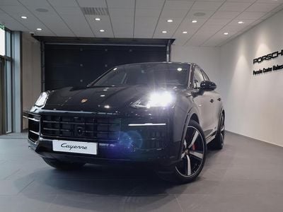 Ny 2026 Porsche Cayenne S E-Hybrid Black Edition SUV | 1 686 400 kr
