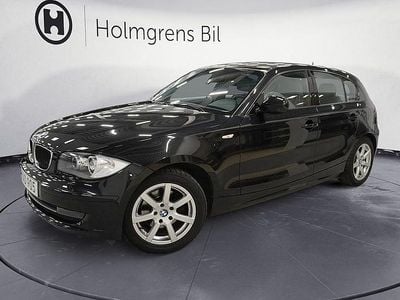 Safirsvart metallic Begagnad 2009 BMW 120 Advantage Halvkombi | 109 900 kr (Dyr)