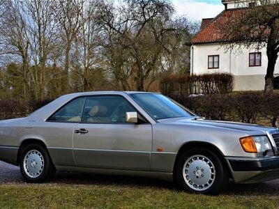 Begagnad 1991 Mercedes E300 | 249 000 kr