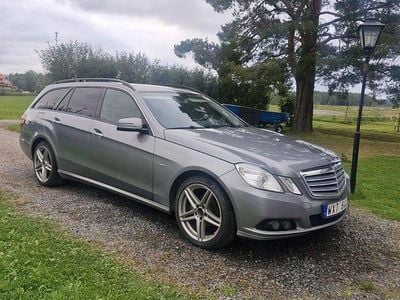 Mercedes E220