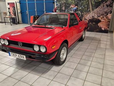 Röd Begagnad 1981 Lancia Beta | 87 500 kr