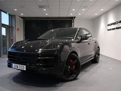 Begagnad 2025 Porsche Cayenne S E-Hybrid Black Edition SUV | 1 525 000 kr