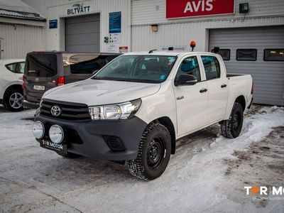 begagnad Toyota HiLux Dubbelhytt 2.4D AWD LÅG SKATT/MOMS/Drag/MoK