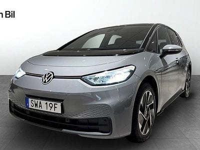 Begagnad VW ID.3 Pro Performance 150 kW (204 HK) 2023 Moonstone grey black Halvkombi