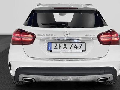 Mercedes GLA220