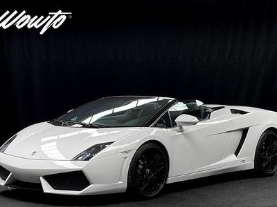 Begagnad Lamborghini Gallardo 560 HK (411 kW) 2012 Vit Cab