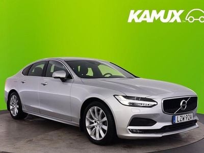 Begagnad Volvo S90 Momentum 190 HK (139 kW) 2020 Silver/grå Sedan