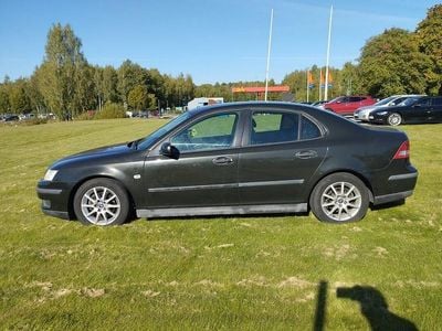 Begagnad Saab 9-3 176 HK (129 kW) 2003 Mörkgrön (grön) Sedan