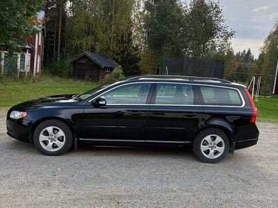 Begagnad 2010 Volvo V70 Kombi | 67 000 kr (Marknadspris)