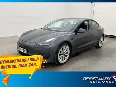 Grå Begagnad 2021 Tesla Model 3 Long Range AWD Sedan | 289 800 kr (Marknadspris)