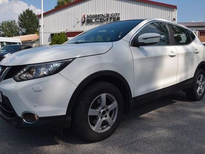 Vit Begagnad 2014 Nissan Qashqai SUV | 109 900 kr (Marknadspris)