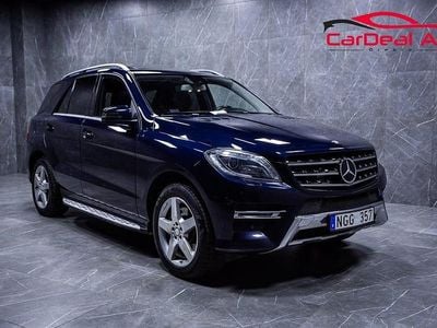 Begagnad Mercedes ML350 AMG 258 HK (189 kW) 2012 Mörkblå SUV