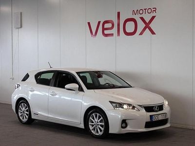 Lexus CT200h
