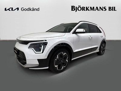 Vit Begagnad 2023 Kia e-Niro Advance SUV | 334 900 kr (Marknadspris)
