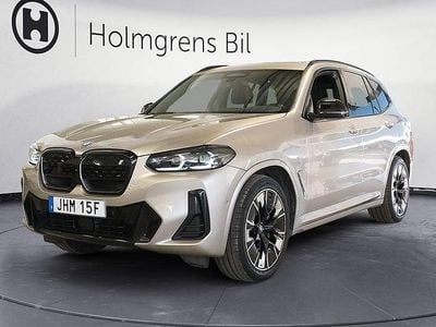 Silver Begagnad 2022 BMW iX3 M Sport SUV | 449 800 kr (Lite dyr)
