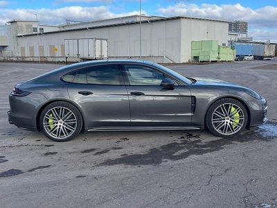 Begagnad Porsche Panamera Turbo S 800 HK (588 kW) 2018 Agate grey Sedan