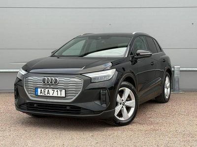 Svart Begagnad 2022 Audi Q4 e-tron Proline SUV | 229 800 kr (Marknadspris)