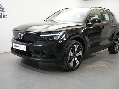 Svart Begagnad 2023 Volvo XC40 Core SUV | 319 900 kr