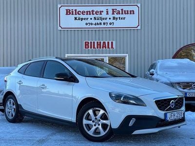 Begagnad 2014 Volvo V40 Momentum Halvkombi | 149 900 kr