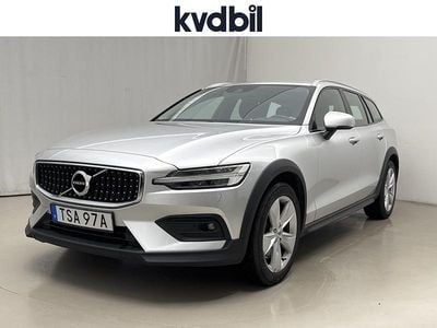 Begagnad Volvo V60 CC 2019 Silver Kombi